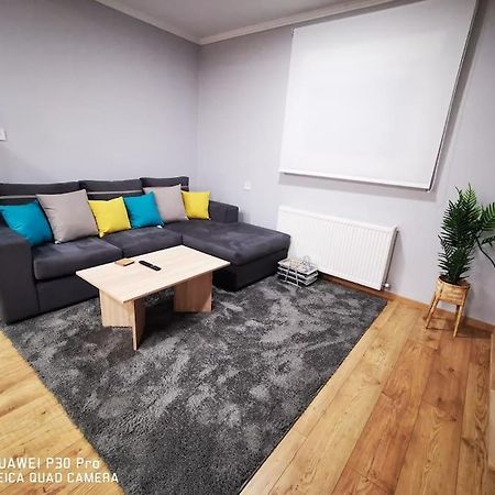 Θα Νιώθετε Σαν Στο Σπίτι Σας! Leilighet Komotiní Eksteriør bilde